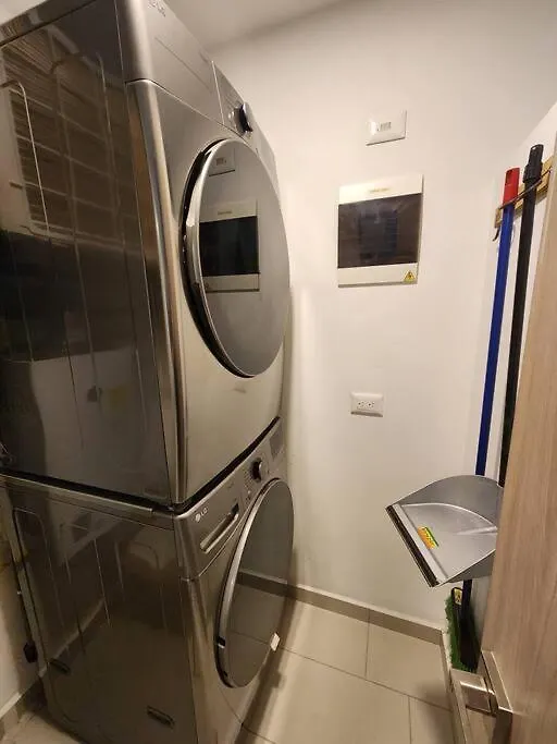 Apartment Central Laureles With Ac & Fast 200Mbps Wifi Medellin Colombia