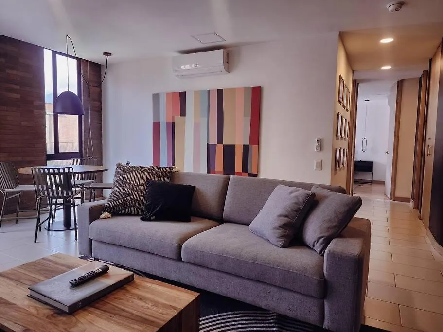 Apartment Central Laureles With Ac & Fast 200Mbps Wifi Medellin