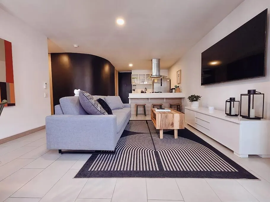 Central Laureles With Ac & Fast 200Mbps Wifi Medellin Apartment