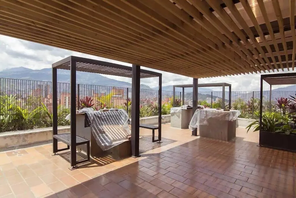 Central Laureles With Ac & Fast 200Mbps Wifi Medellin