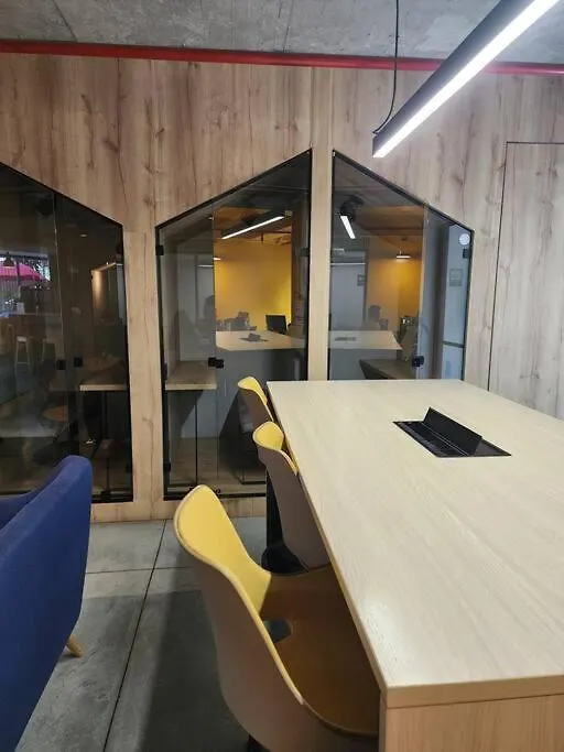 Central Laureles With Ac & Fast 200Mbps Wifi Medellín Apartmán
